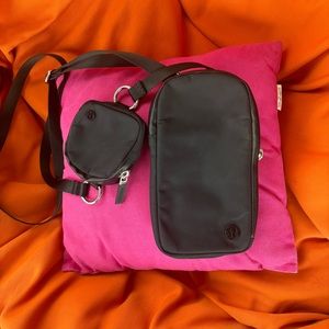 Lululemon used 3 times crossbody wallet/phone holder